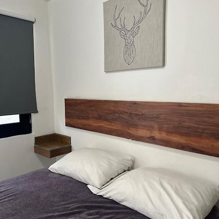 Apartamentos Ambassador 티후아나 외부 사진